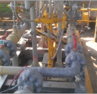 中油LNG计量分输站结露管线带潮施做