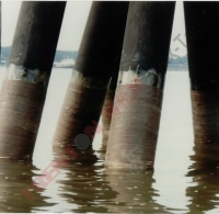 海中钢桩 (2)